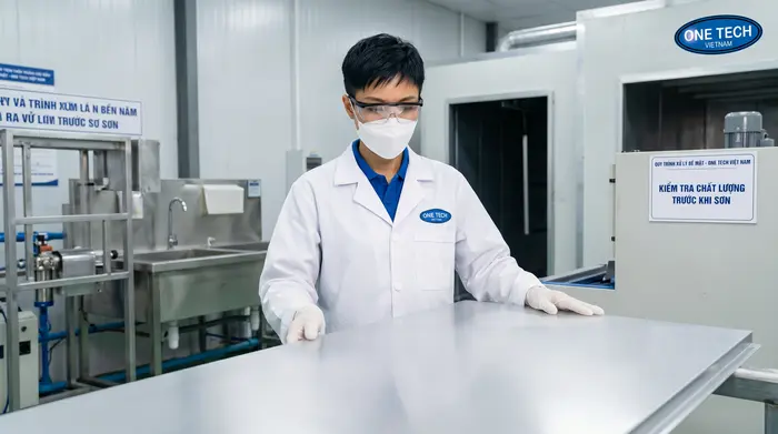 Xử lý bề mặt trước khi sơn tĩnh điện Xử lý bề mặt kim loại trước khi phun bột sơn tĩnh điện tại Nghệ An